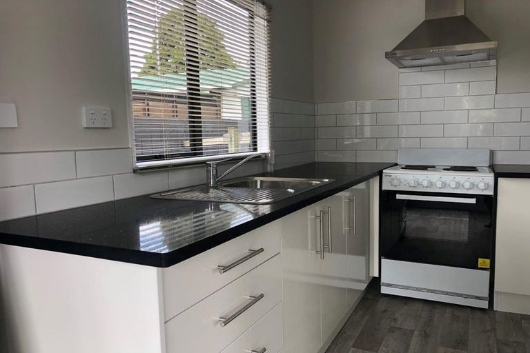 Photo of property in 471 Massey Road, Mangere East, Auckland, 2024