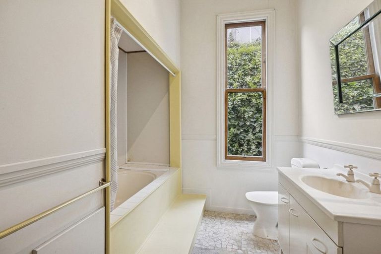 Photo of property in 1 Oates Street, Kaikorai, Dunedin, 9010