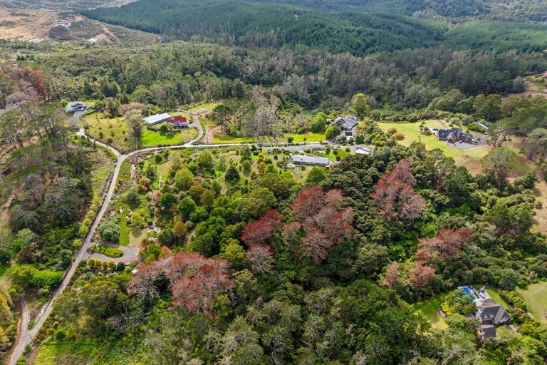 Photo of property in 1481 East Coast Road, Redvale, 0794