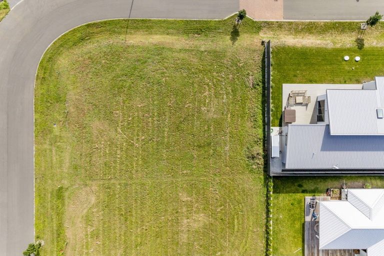 Photo of property in 27 Te Awanga Terrace, Te Awanga, 4102