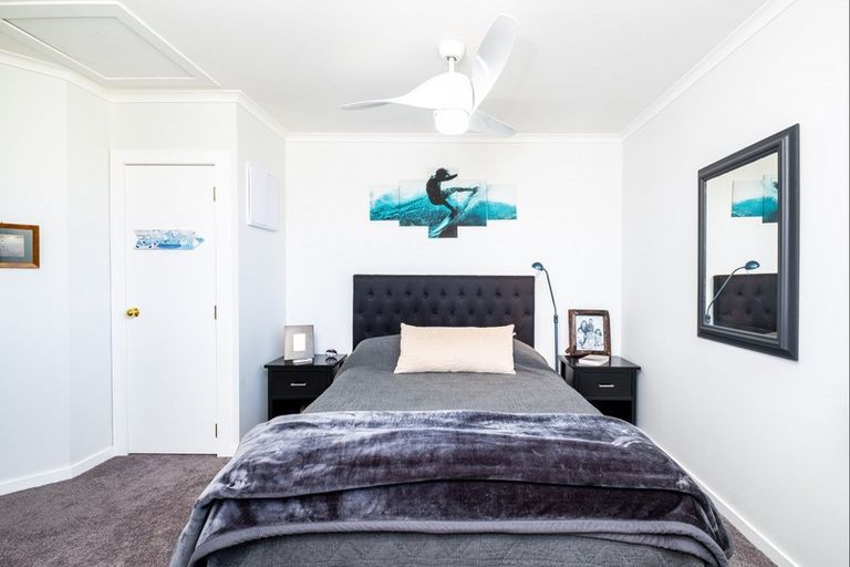 Photo of property in 5 Charles Street, Westshore, Napier, 4110