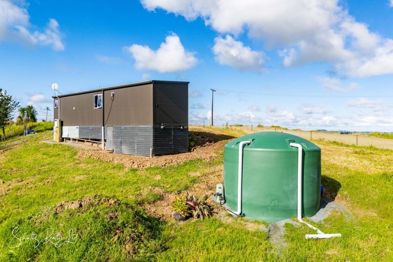 Photo of property in 439 Franklin Road, Paparoa, 0571