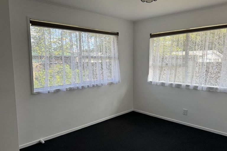 Photo of property in 11 Brookbank Place, Glenview, Hamilton, 3206