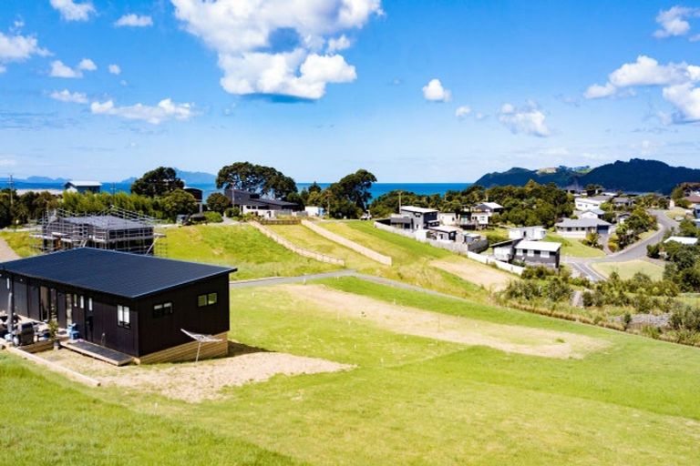 Photo of property in 5 Galaxy Lane, Langs Beach, 0582