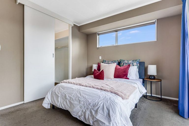 Photo of property in 67 Sandwich Road, St Andrews, Hamilton, 3200