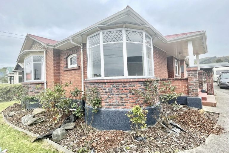Photo of property in 44 Stevenson Avenue, Sawyers Bay, Port Chalmers, 9023