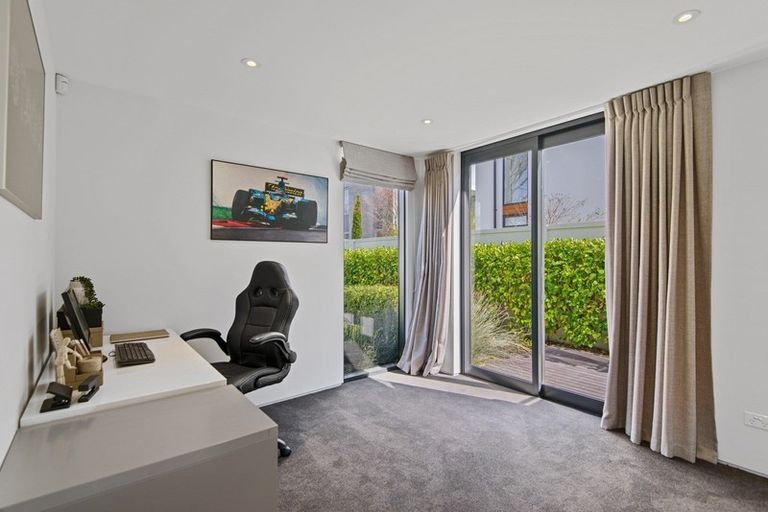 Photo of property in 26b Peterborough Street, Christchurch Central, Christchurch, 8013