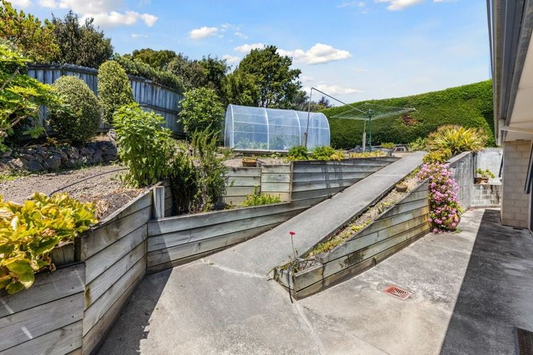 Photo of property in 21 James Drive, Diamond Harbour,  8971