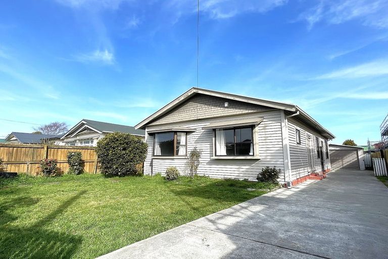 Photo of property in 56 Rhona Street, Linwood, Christchurch, 8062