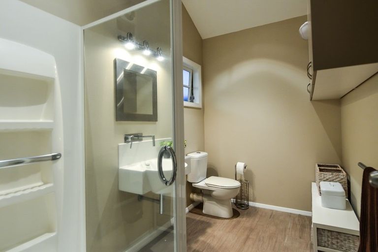 Photo of property in 11 Casey Avenue, Fairfield, Hamilton, 3214