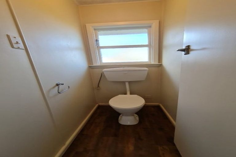 Photo of property in 98 Hinau Street, Riccarton, Christchurch, 8041