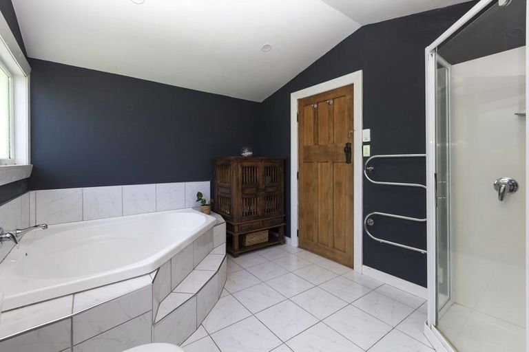 Photo of property in 96 Jeffreys Road, Fendalton, Christchurch, 8052