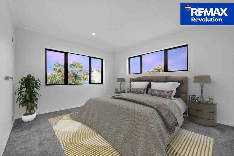 Photo of property in 21a Blanes Road, Weymouth, Auckland, 2103