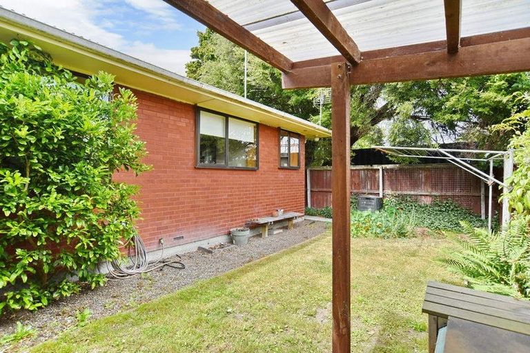 Photo of property in 3/17 Bond Street, Waltham, Christchurch, 8023