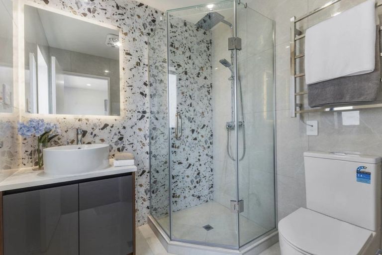 Photo of property in 14 Kapeta Lane, Karaka, Papakura, 2113