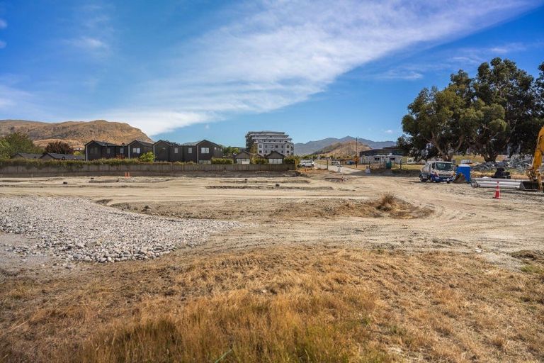 Photo of property in 2/9 Juniper Place, Burnside, Christchurch, 8053