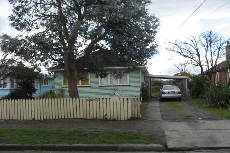 Photo of property in 6 Grant Crescent, Masterton, 5810