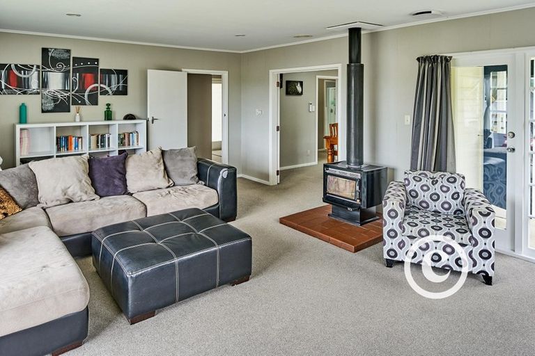 Photo of property in 7 Luff Place, Whitby, Porirua, 5024