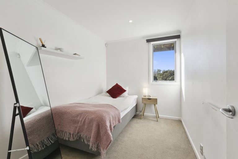 Photo of property in 1/27 The Rigi, Northland, Wellington, 6012