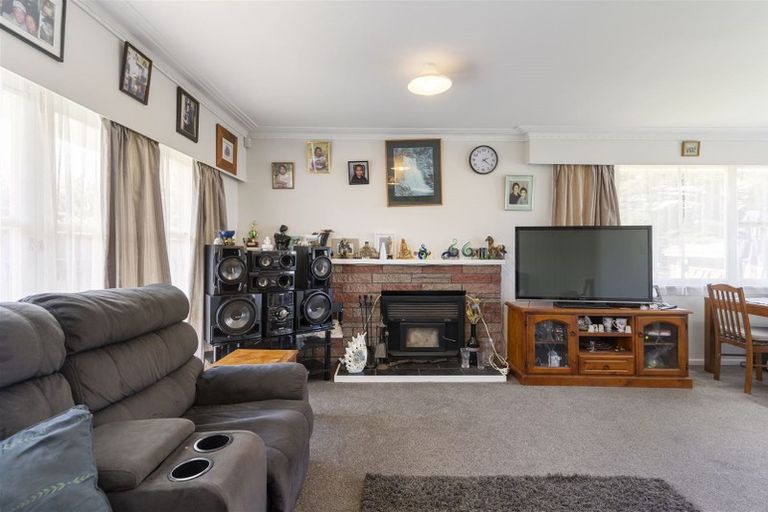 Photo of property in 39 Christmas Road, Manurewa, Auckland, 2102