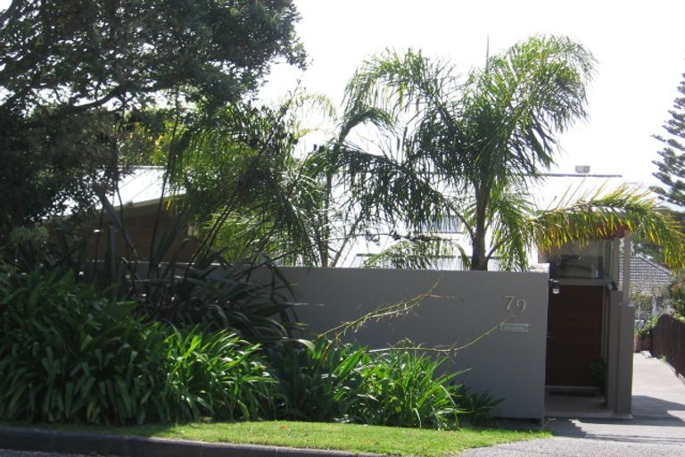 Photo of property in 79 Churchill Road, Murrays Bay, Auckland, 0630