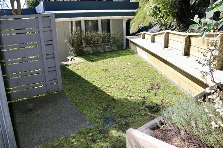 Photo of property in 46 Curtis Street, Northland, Wellington, 6012
