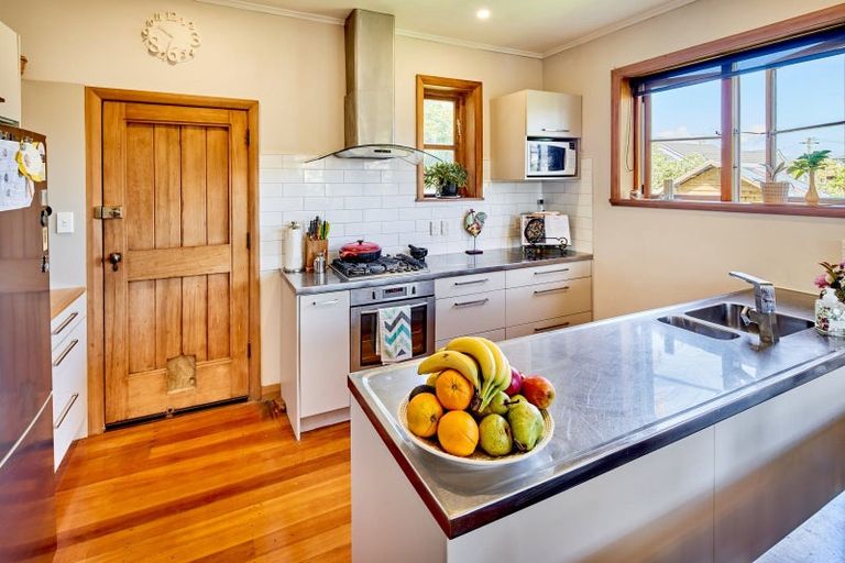 Photo of property in 2 Jutland Street, Waterloo, Lower Hutt, 5011