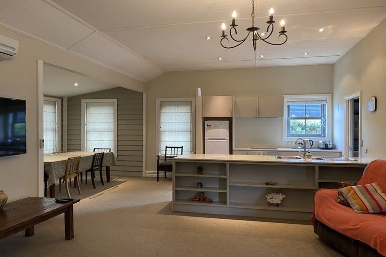 Photo of property in 6 Farrant Drive, Wanaka, 9305