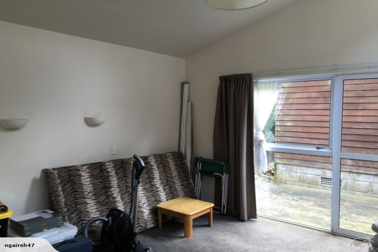 Photo of property in 22 Paramu Avenue, Birkdale, Auckland, 0626