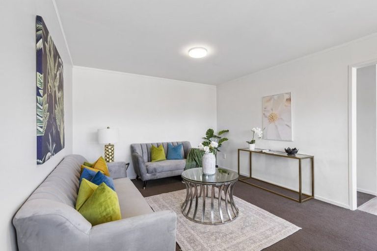 Photo of property in 2/6 Ingram Street, Papakura, 2110