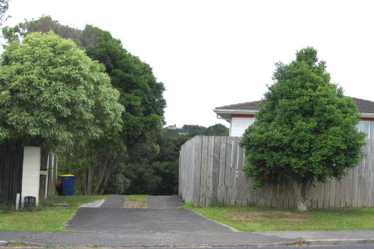 Photo of property in 51 Lynn Road, Bayview, Auckland, 0629