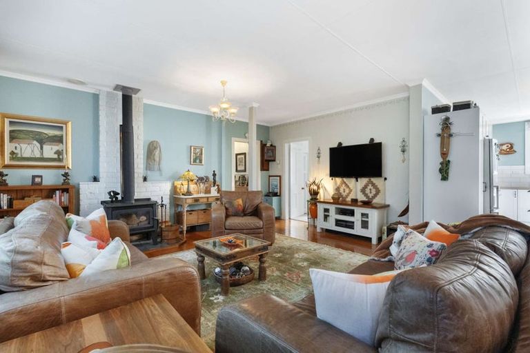 Photo of property in 30 Gouland Road, Spring Creek, 7202