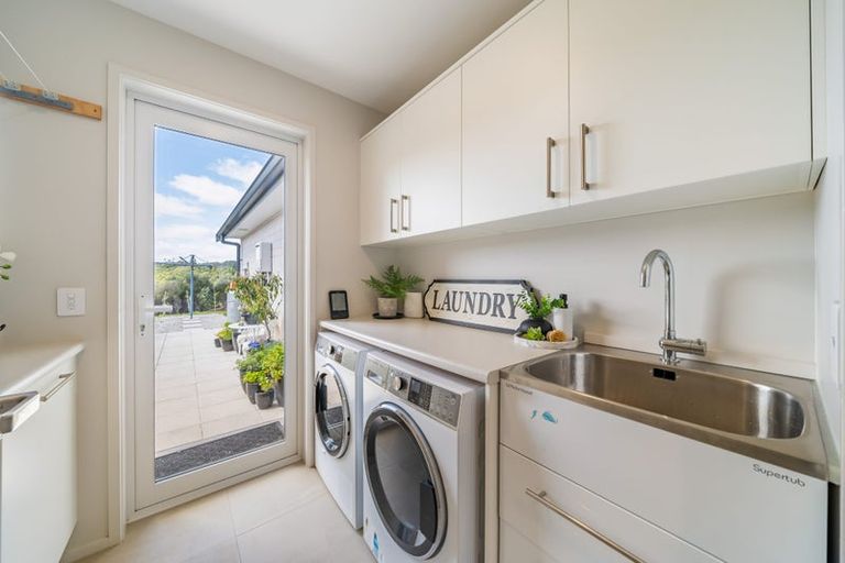 Photo of property in 303 Fairview Drive, Akatarawa, Upper Hutt, 5372