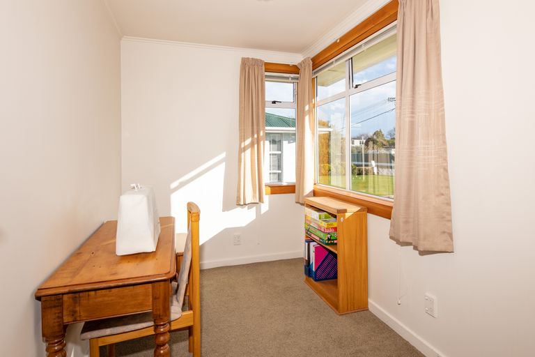 Photo of property in 17 Cedars Street, Hoon Hay, Christchurch, 8025