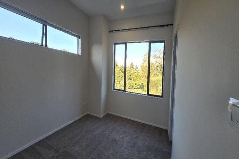 Photo of property in 13 Johns Creek Crescent, Silverdale, 0932