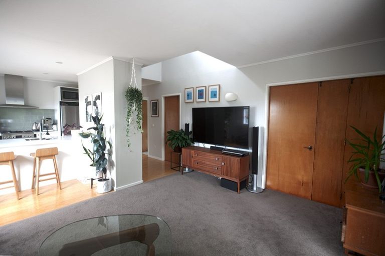 Photo of property in 185f1 Cecil Road, Wilton, Wellington, 6012