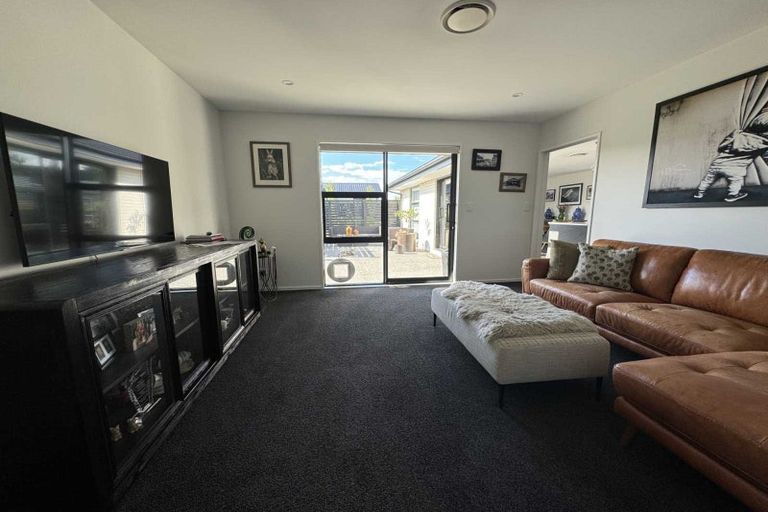 Photo of property in 28 Highgate Drive, Rangiora, 7400