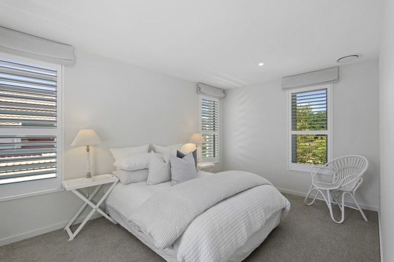 Photo of property in 96a Saint James Avenue, Papanui, Christchurch, 8053