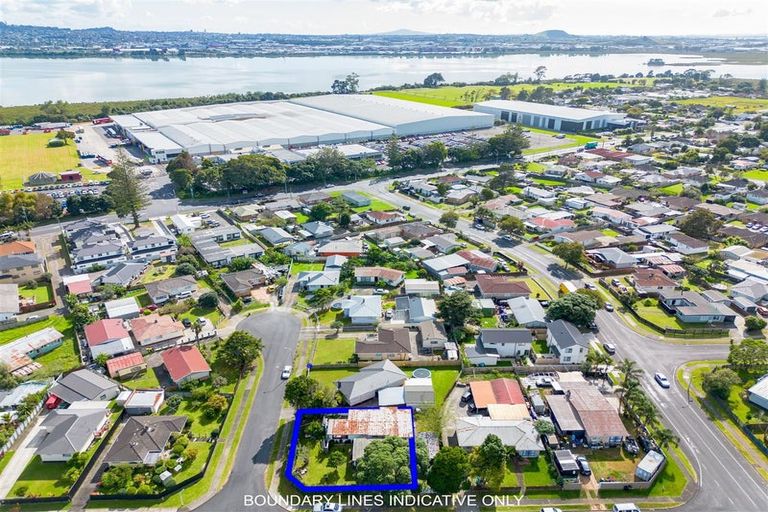 Photo of property in 5 Quennell Avenue, Favona, Auckland, 2024