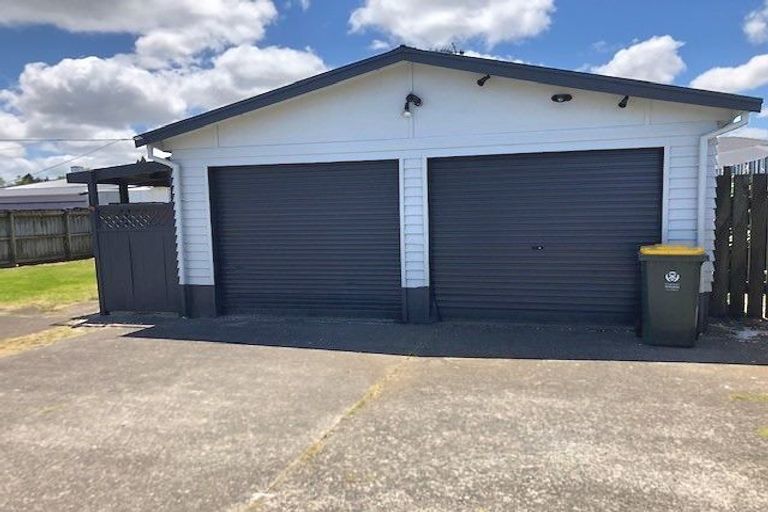 Photo of property in 39 Kairanga Street, Mangere East, Auckland, 2024