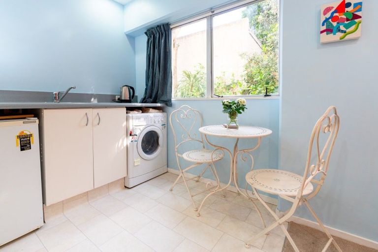 Photo of property in Capital Hill Apartments, 12/54u Hill Street, Thorndon, Wellington, 6011