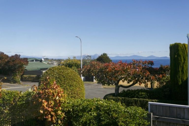 Photo of property in 6 Birch Street, Hilltop, Taupo, 3330