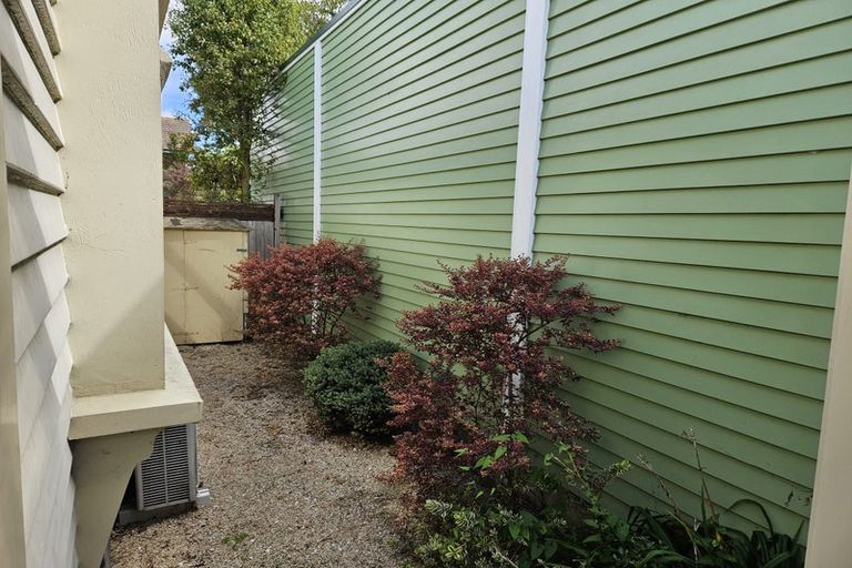 Photo of property in 183 Edgeware Road, Edgeware, Christchurch, 8013