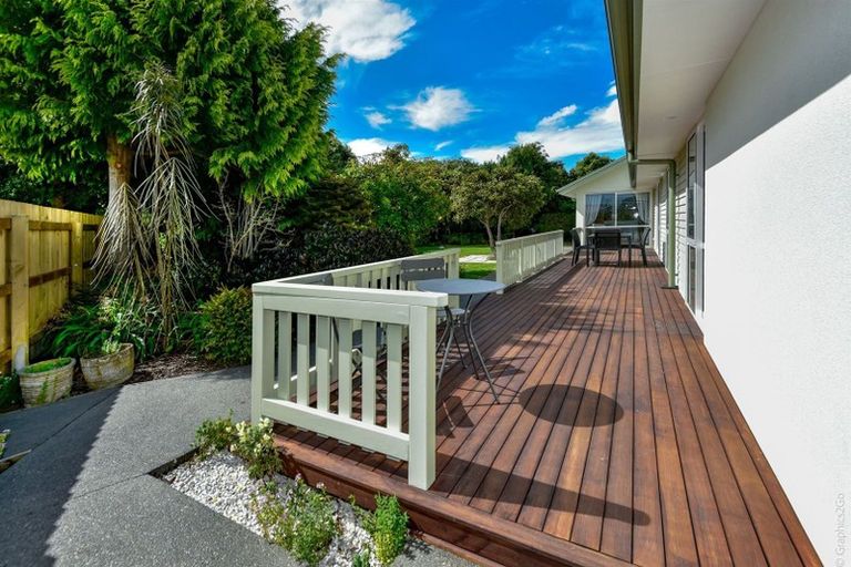 Photo of property in 33 Palmers Road, New Brighton, Christchurch, 8083
