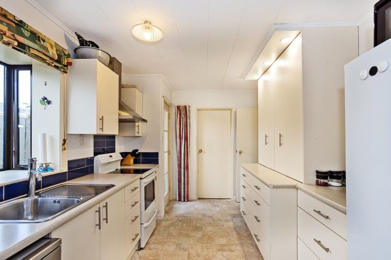 Photo of property in 92 Gladstone Terrace, Gladstone, Invercargill, 9810