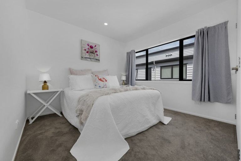 Photo of property in 9 Skanda Crescent, Flat Bush, Auckland, 2019