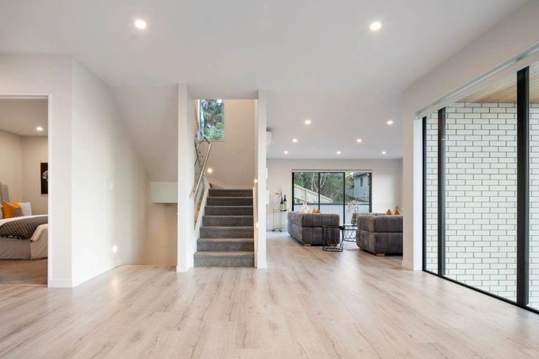 Photo of property in 15c Living Stream Road, Albany Heights, Auckland, 0632