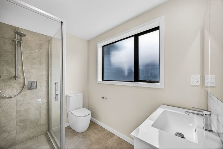 Photo of property in 54 Paparahi Place, Wainui, Silverdale, 0992