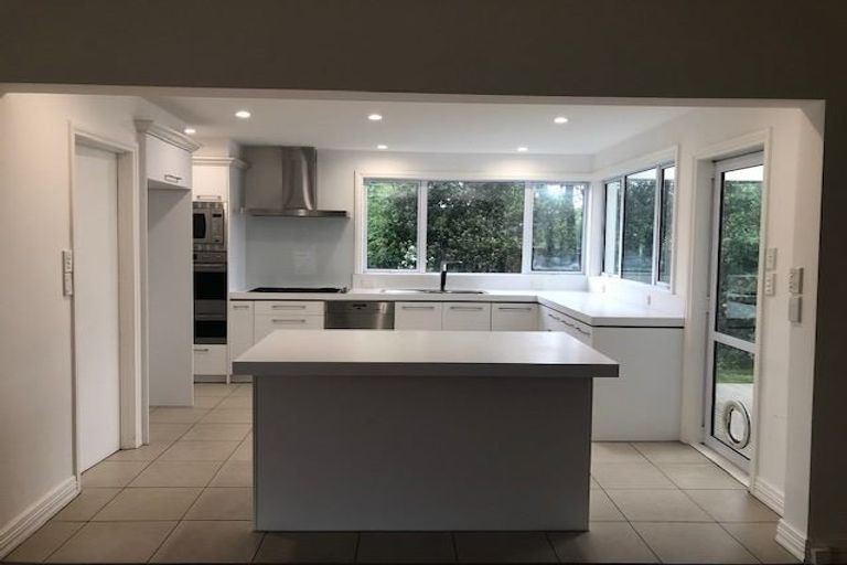 Photo of property in 44 Jellicoe Street, Greytown, 5712