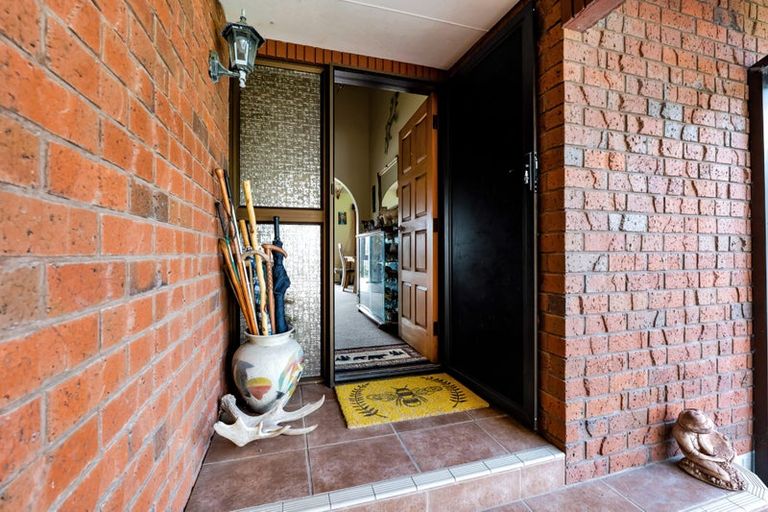 Photo of property in 18 Onaero Beach Road, Onaero, Waitara, 4383